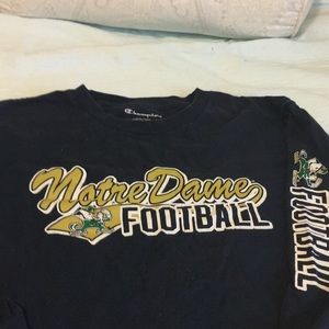 Notre Dame long sleeved youth L football t shirt